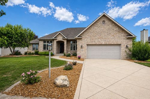 2614 Lancelot Ln, Dyer, IN, 46311-2067 | Card Image