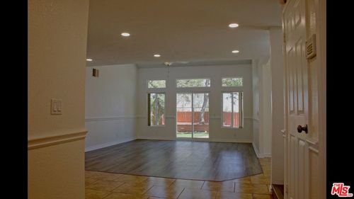38342 5th Pl W, Palmdale, CA, 93551-4205 | Card Image