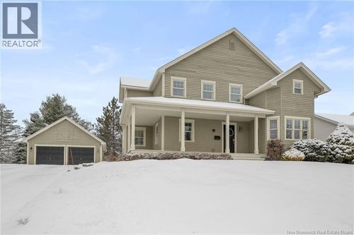 454 Vanier St, Dieppe, NB, E1A6X3 | Card Image