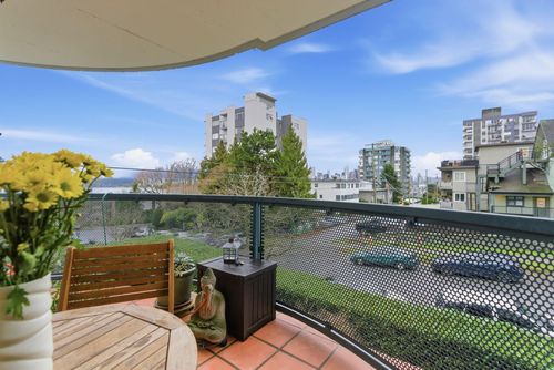 203-2405 W 2nd Ave, Vancouver, BC, V6K1J5 | Card Image