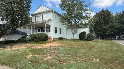 417 Hyannis Dr, Holly Springs, NC, 27540-8333 | Card Image