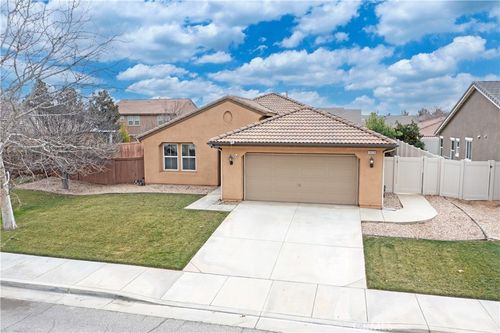 1379 Bird Of Paradise Ct, Beaumont, CA, 92223 | Card Image