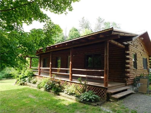 13790 Aquilla Rd, Burton, OH, 44021-9517 | Card Image