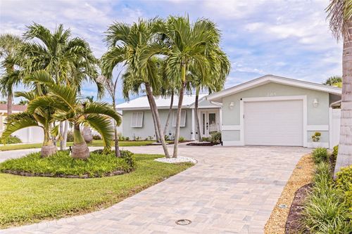285 3rd St W, TIERRA VERDE, FL, 33715-1718 | Card Image