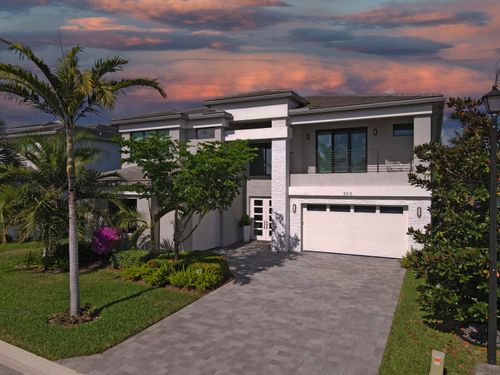 8815 Skyward St, Boca Raton, FL, 33496-5609 | Card Image