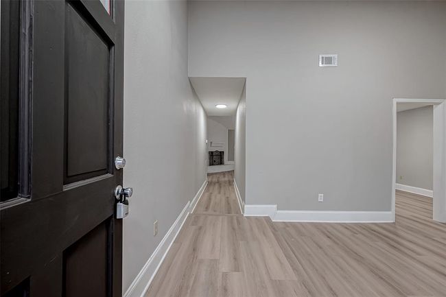 23227 Pine Post Ln, House other with 5 bedrooms, 2 bathrooms and 2 parking in Spring TX | Image 5