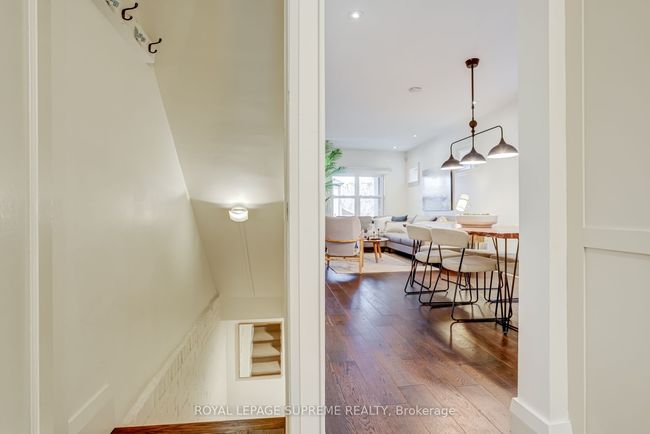 36 Walpole Ave, House attached with 4 bedrooms, 2 bathrooms and null parking in Toronto ON | Image 33