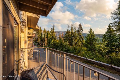 c1-128 Blooming Flower Ct, Sandpoint, ID, 83864 | Card Image
