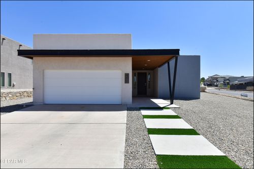 240 Emerald Sun Dr, Horizon City, TX, 79928-2356 | Card Image
