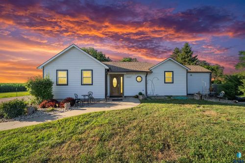 48246 264th St Street, Brandon, SD, 57005 | Card Image