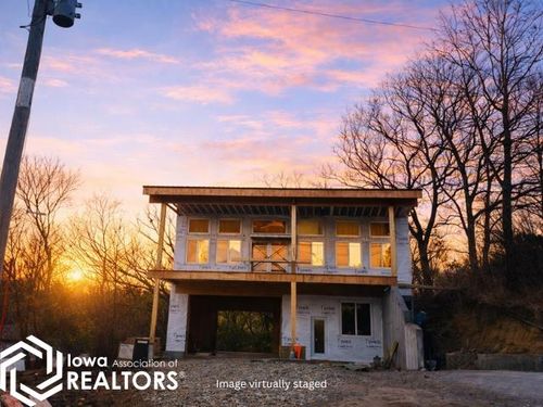 4086 Tracy Dr, Brooklyn, IA, 52211 | Card Image