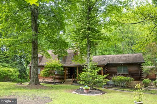 111 Mill Rd, THORNTON, PA, 19373-1075 | Card Image