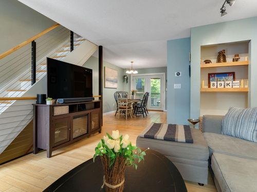 k-89 North Champlain Street, Burlington, VT, 05401 | Card Image