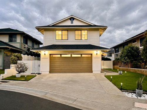 94-1093 Kuhao St, Waipahu, HI, 96797-5411 | Card Image