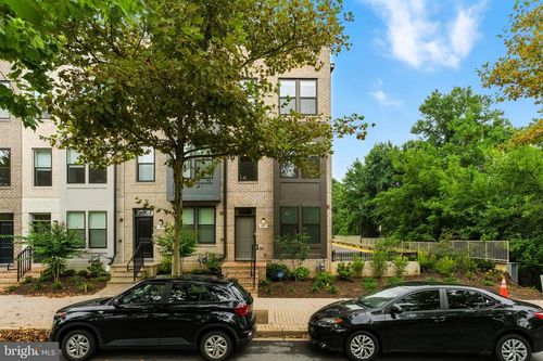 807 King Farm Blvd, ROCKVILLE, MD, 20850-6652 | Card Image