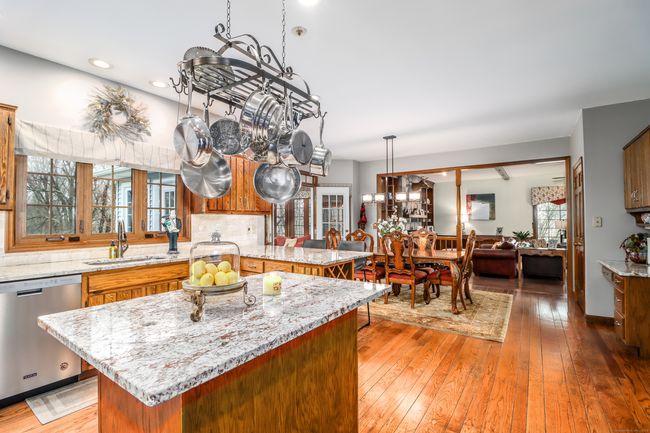 3 Huntington Ln, House other with 5 bedrooms, 3 bathrooms and null parking in New Fairfield CT | Image 11