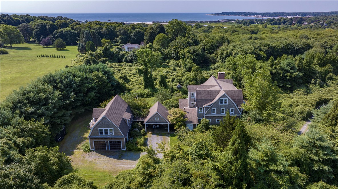 Boston Neck Rd, Narragansett, RI 02882