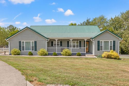 131 Kay Ave, Lancaster, KY, 40444-8915 | Card Image