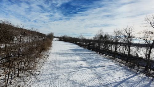 8079 Columbus Rd, Mount Vernon, OH, 43050-9358 | Card Image