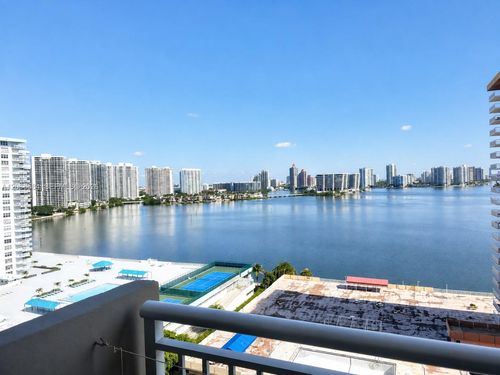 1615-250 174th St, Sunny Isles Beach, FL, 33160-3323 | Card Image