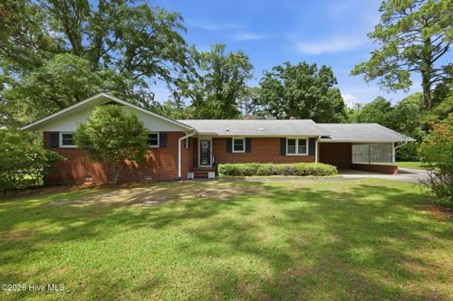 3030 Fairway Rd, Morehead City, NC, 28557-4930 | Card Image