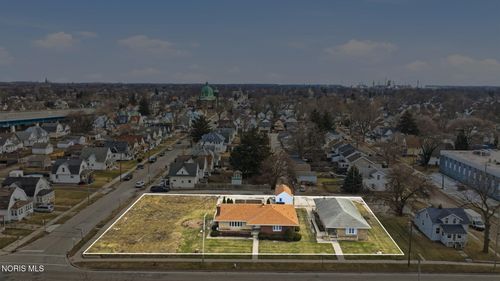 4 Nevada St, Toledo, OH, 43605-2234 | Card Image