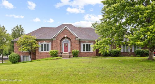 12 Oak Tree Ln, Louisville, KY, 40245-5041 | Card Image