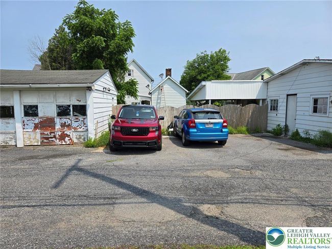 2018 Hanover Ave, House other with 4 bedrooms, 2 bathrooms and null parking in Allentown PA | Image 41