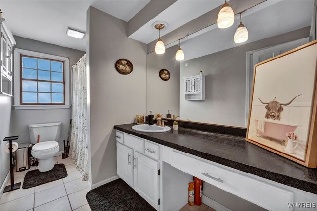 2nd Floor full bath off hallway | Image 31