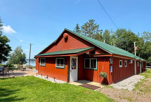 N10575 E Solberg Lake Rd, Phillips, WI, 54555-8428 | Card Image