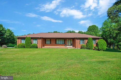1960 Owensville Ct, DUNKIRK, MD, 20754-2404 | Card Image