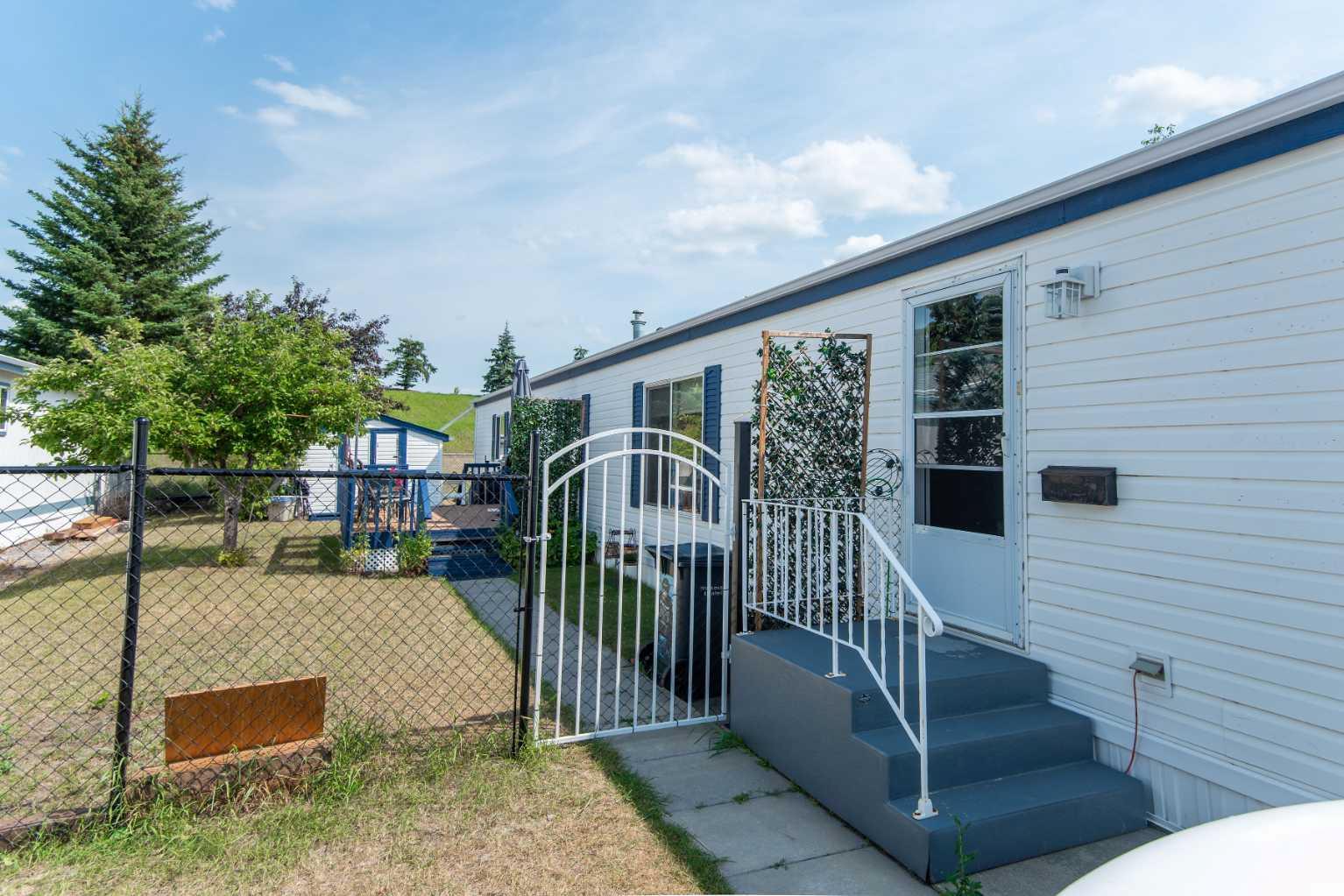 Residential in Rural Red Deer County 3