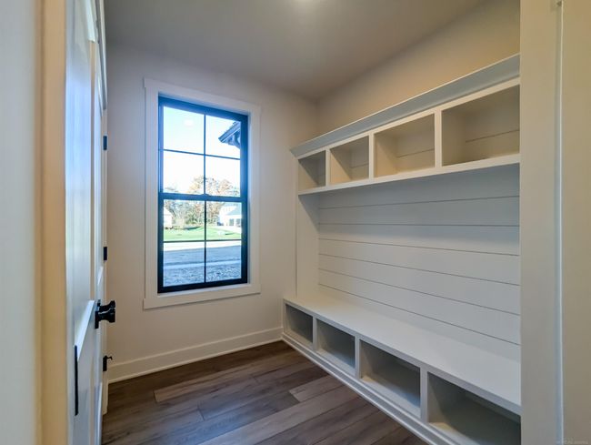Mud Room | Image 44