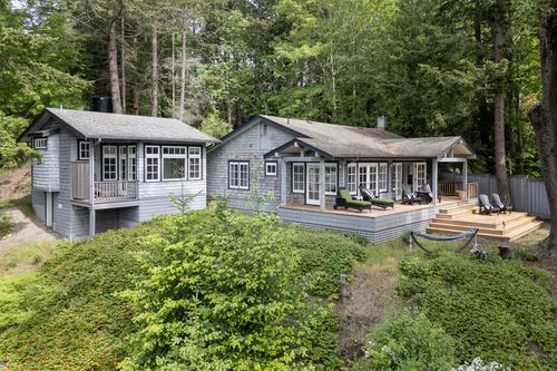 754 Steward Dr, Mayne Island, BC, V0N2J2 | Card Image