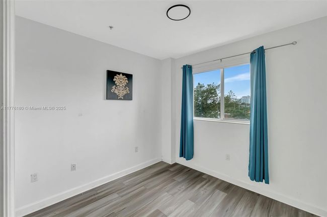 APT-305 - 2280 Sw 32 Nd Ave, Condo with 2 bedrooms, 2 bathrooms and null parking in Miami FL | Image 18