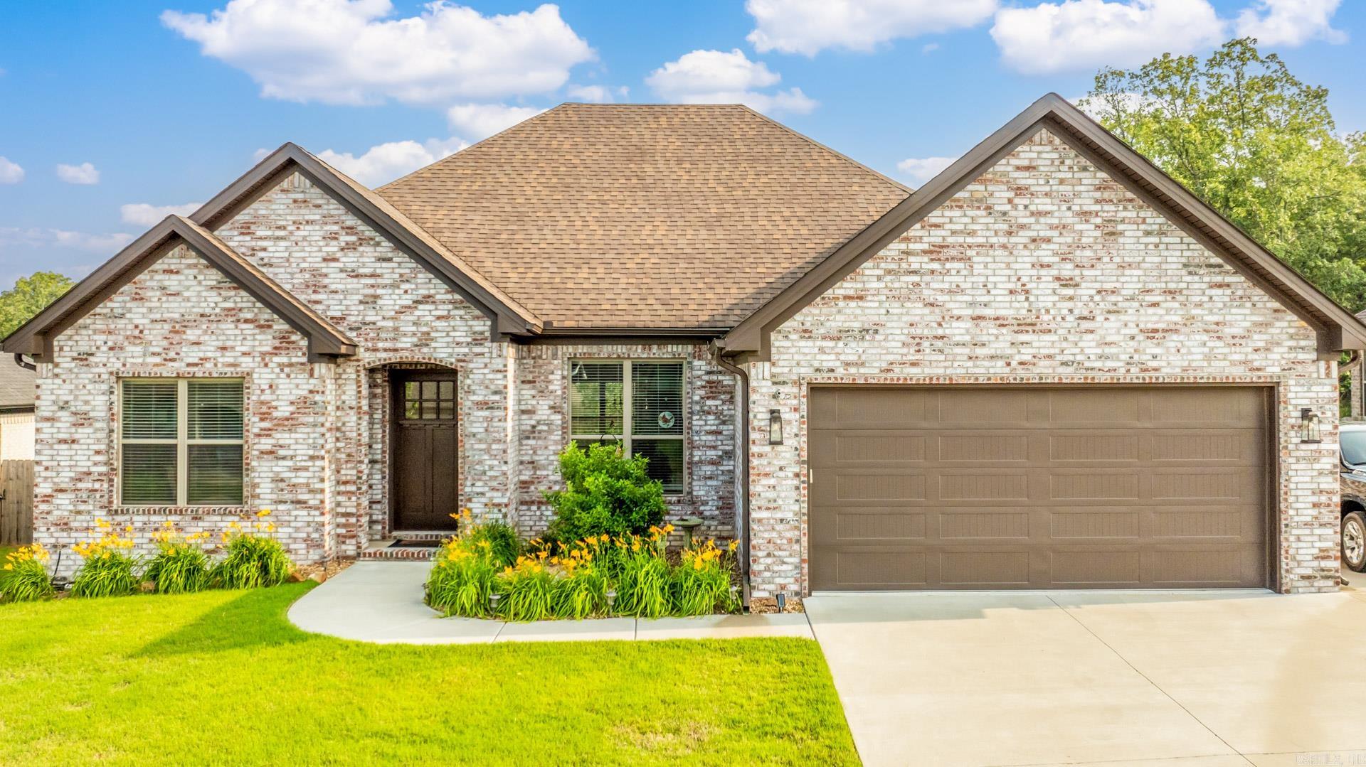Oak Forest Ln, Sherwood, AR 72120