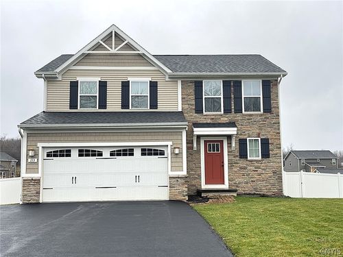 113 Weeping Willow Way, Camillus, NY, 13031-8722 | Card Image