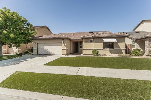 645 Serena Ave, Clovis, CA, 93619-7568 | Card Image