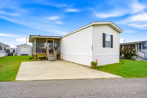 1521 Tanglewood Ave, North Myrtle Beach, SC, 29582-2869 | Card Image