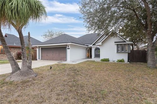 1209 Carolina Ave, Edinburg, TX, 78541-8579 | Card Image