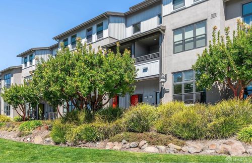 2853 Regatta Dr, Oakland, CA, 94601-2854 | Card Image