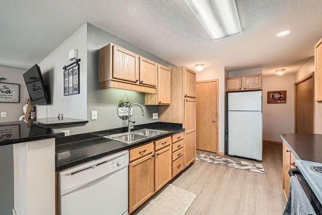 11285 16th St NE - Web Quality - 008 - 11 Kitchen.jpg | Image 8