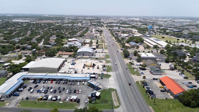 Aerial view of property and surrounding area | Image 14