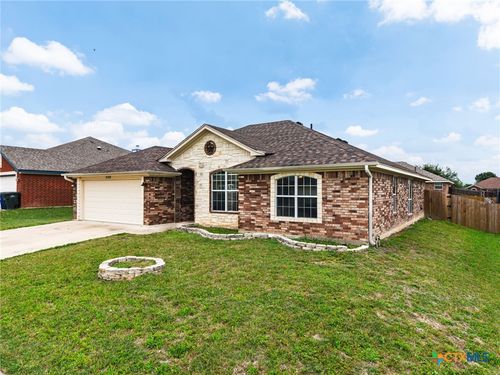 2104 Joseph Dr, Copperas Cove, TX, 76522-7576 | Card Image