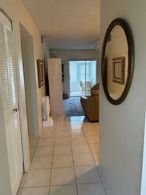 apt-103-2615 Garden Dr S, Lake Worth, FL, 33461-6257 | Card Image