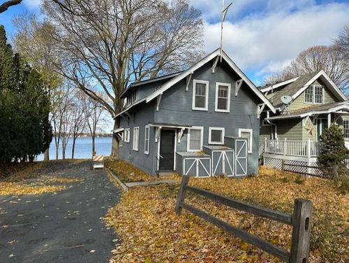 2765 West Rd, Wayzata, MN, 55391-2746 | Card Image