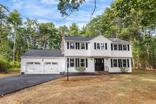 24 Pine Hill Dr, Walpole, MA, 02081-2144 | Card Image