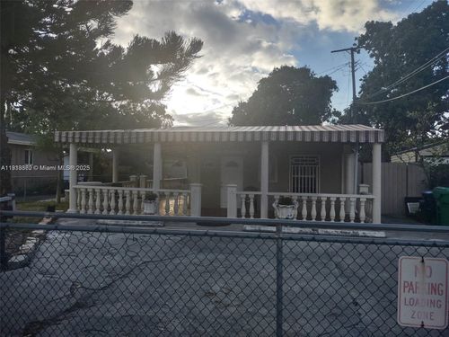 6422 Nw 29th Ave, Miami, FL, 33147-7663 | Card Image