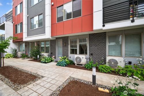 unit-2-11521 117th Ln Ne, Kirkland, WA, 98034-5275 | Card Image