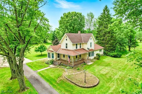 3490 Durst Clagg Rd, Cortland, OH, 44410-9502 | Card Image